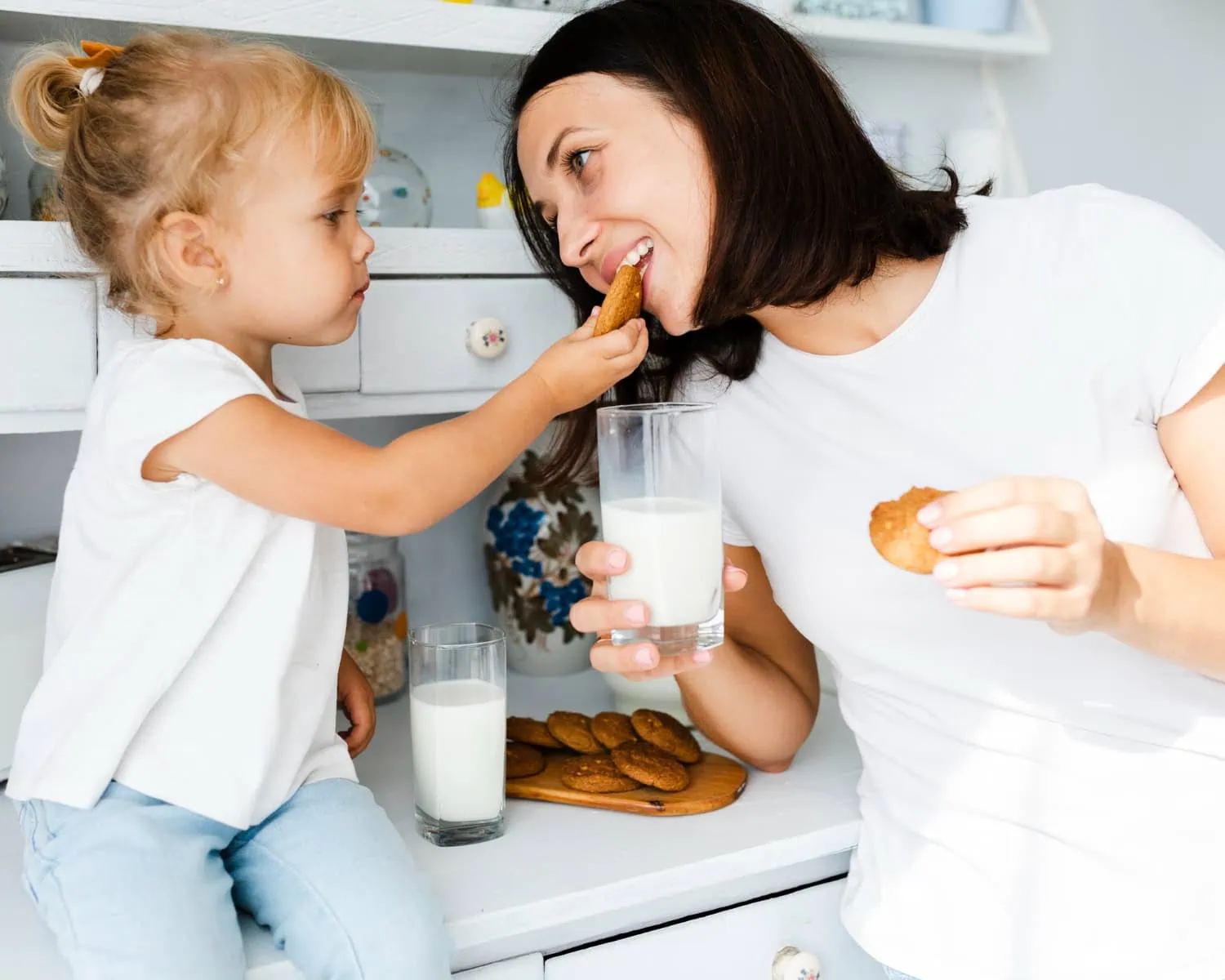 Der liebevolle Umgang mit Kindern erfüllt dich? Dann ist der Nanny-Job genau richtig für dich!